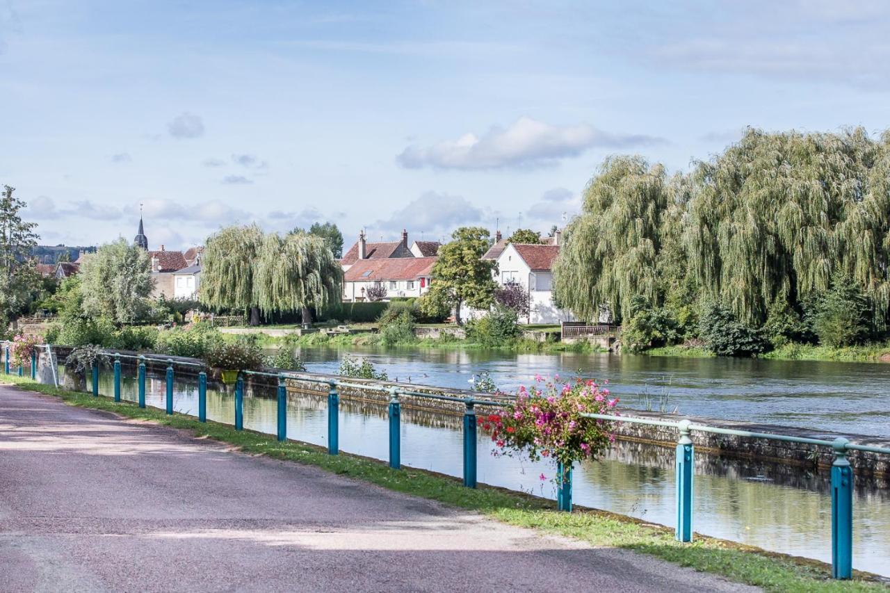 Bed and Breakfast Entre Canal Et Vignes Эсколив-Сент-Камиль Экстерьер фото
