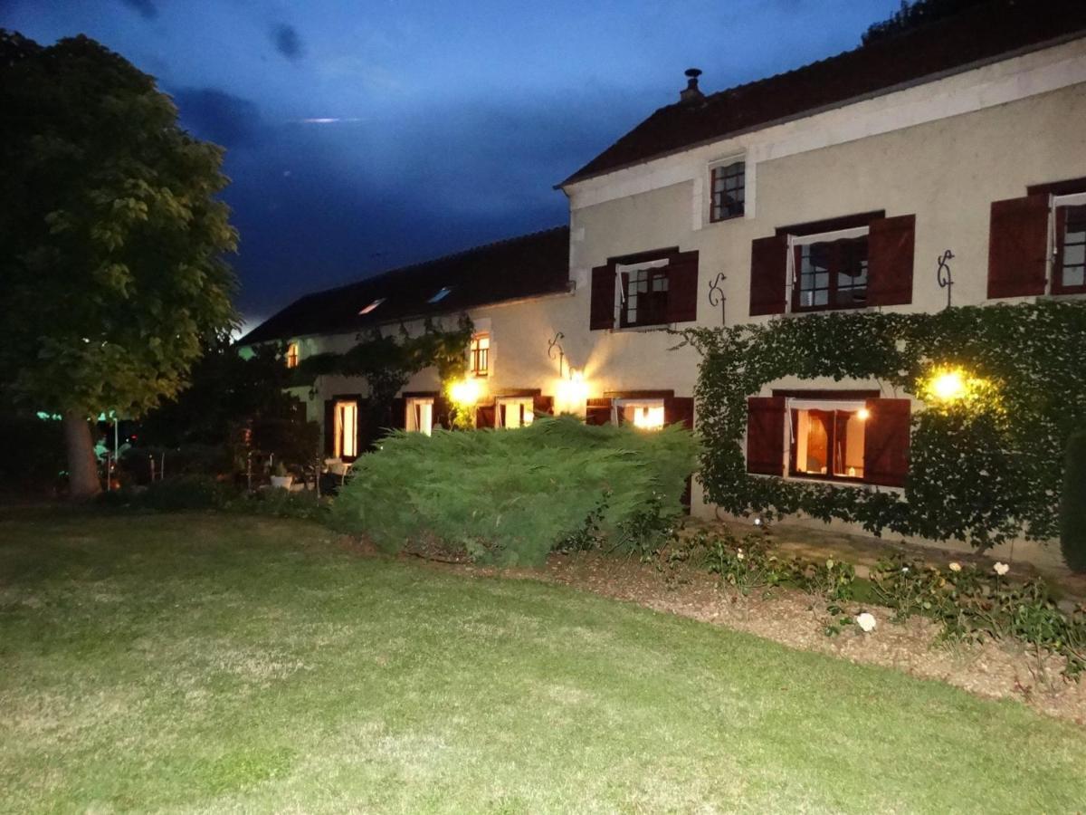 Bed and Breakfast Entre Canal Et Vignes Эсколив-Сент-Камиль Экстерьер фото